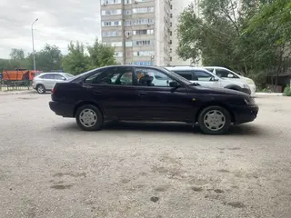 Toyota Carina E