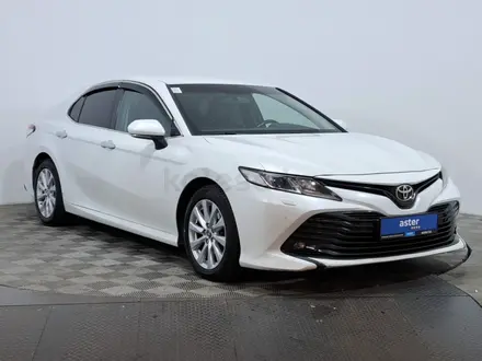 Toyota Camry 2020 года за 12 130 000 тг. в Астана – фото 3