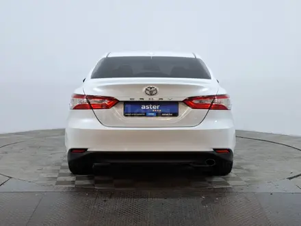 Toyota Camry 2020 года за 12 130 000 тг. в Астана – фото 6
