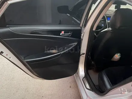 Hyundai Sonata 2011 года за 5 150 000 тг. в Караганда – фото 9