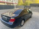 Toyota Camry 2005 годаүшін6 500 000 тг. в Семей – фото 4