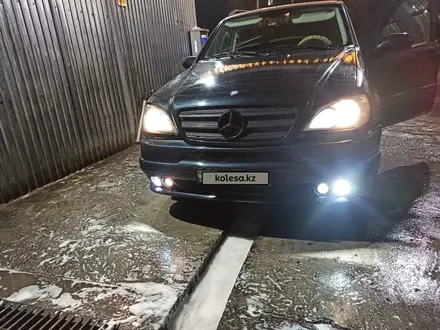 Mercedes-Benz ML 320 2001 года за 5 100 000 тг. в Алматы