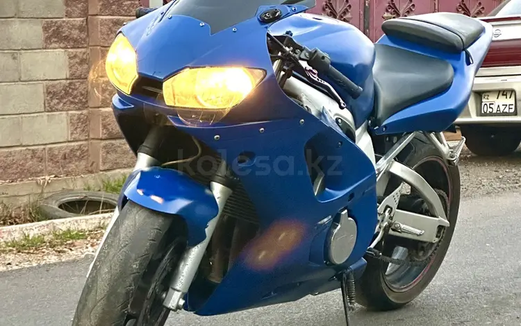 Yamaha  YZF-R6 1999 года за 700 000 тг. в Алматы