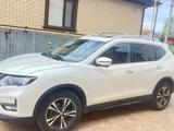 Nissan Rogue 2019 года за 8 000 000 тг. в Актобе – фото 2