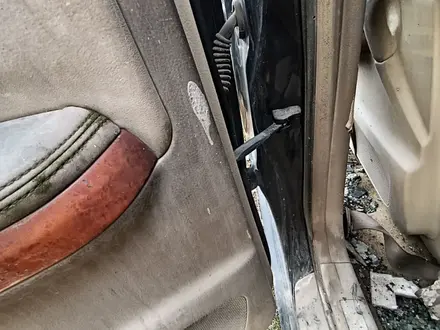 Стойка двери центральная левая Lexus RX350 за 100 000 тг. в Тараз – фото 2