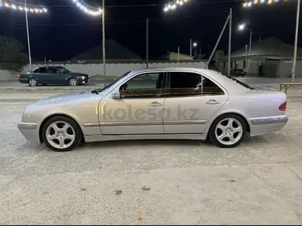 Mercedes-Benz E 200 2000 года за 5 000 000 тг. в Кызылорда – фото 12