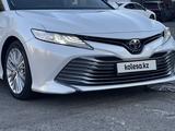 Toyota Camry 2017 года за 14 500 000 тг. в Алматы – фото 2