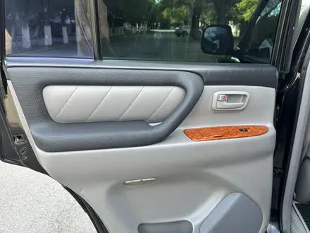 Toyota Land Cruiser 2004 года за 11 500 000 тг. в Астана – фото 18