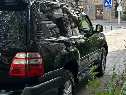 Toyota Land Cruiser 2004 года за 11 500 000 тг. в Астана – фото 3