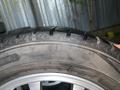 Шины зииние Dunlop с титановыми дисками за 170 000 тг. в Караганда – фото 6