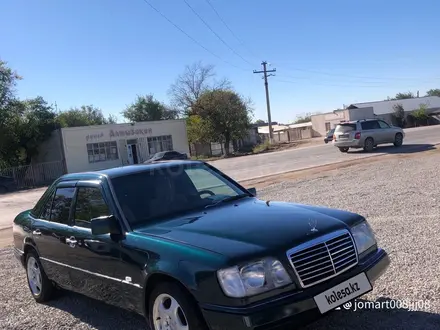 Mercedes-Benz E 220 1995 года за 2 550 000 тг. в Кордай – фото 17