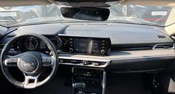 Kia K5 Luxe 2024 года за 11 300 000 тг. в Алматы – фото 3