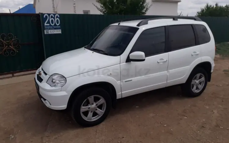 Chevrolet Niva 2015 года за 3 800 000 тг. в Атырау