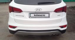 Hyundai Santa Fe 2016 года за 11 800 000 тг. в Экибастуз – фото 4