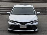 Toyota Camry 2018 года за 8 500 000 тг. в Атырау