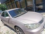 Toyota Camry 2005 годаүшін3 700 000 тг. в Алматы – фото 4