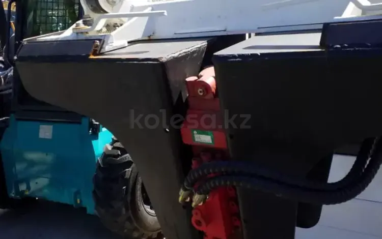 Wecan  Гидромолот на мини погрузчик 2018 года в Шымкент