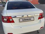 Chevrolet Epica 2007 годаfor2 750 000 тг. в Атырау – фото 5