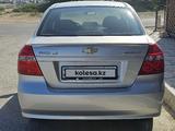 Chevrolet Aveo 2011 года за 2 900 000 тг. в Актау – фото 2