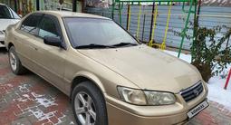 Toyota Camry 2001 года за 3 300 000 тг. в Алматы