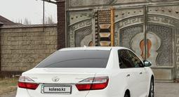 Toyota Camry 2015 года за 13 500 000 тг. в Тараз – фото 3