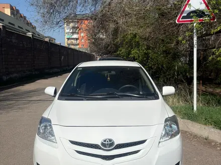 Toyota Yaris 2007 года за 3 300 000 тг. в Алматы – фото 2