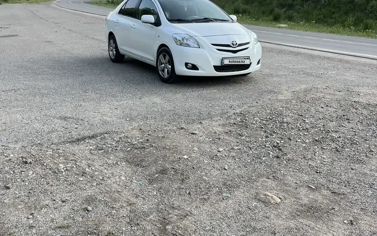 Toyota Yaris 2007 годаүшін3 300 000 тг. в Алматы