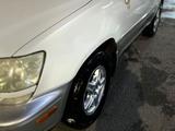Lexus RX 300 2001 года за 5 000 000 тг. в Алматы – фото 2