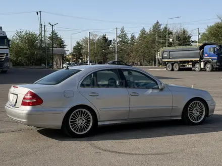 Mercedes-Benz E 500 2003 года за 5 500 000 тг. в Алматы – фото 4