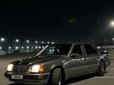Mercedes-Benz E 200 1991 года за 1 600 000 тг. в Шымкент – фото 4