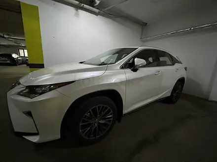 Lexus RX 200t 2018 года за 24 000 000 тг. в Алматы