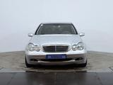 Mercedes-Benz C 200 2002 годаүшін1 790 000 тг. в Астана – фото 2