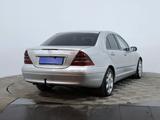 Mercedes-Benz C 200 2002 годаүшін1 790 000 тг. в Астана – фото 5