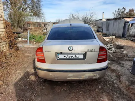 Skoda Superb 2002 года за 2 300 000 тг. в Уральск – фото 8