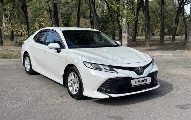 Toyota Camry 2020 годаүшін12 800 000 тг. в Алматы