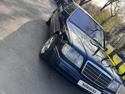 Mercedes-Benz E 280 1995 года за 4 200 000 тг. в Алматы
