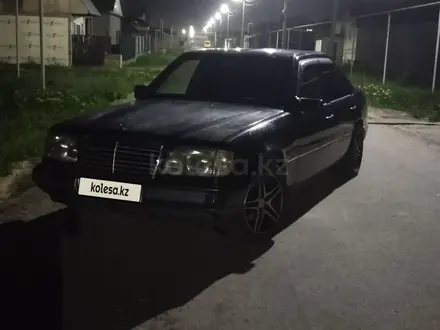 Mercedes-Benz E 200 1995 года за 1 700 000 тг. в Алматы – фото 2