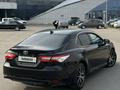 Toyota Camry 2021 года за 15 800 000 тг. в Алматы – фото 3