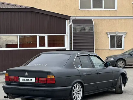 BMW 525 1989 года за 1 650 000 тг. в Астана – фото 4
