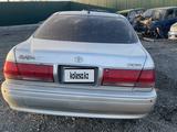 Toyota Crown 2003 года за 1 000 000 тг. в Атырау – фото 3
