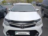 Toyota Camry 2016 года за 11 600 000 тг. в Семей – фото 2