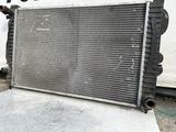 Радиатор на Ауди А6 C5 2.4-2.6 обьемом мкпп за 25 000 тг. в Астана – фото 2