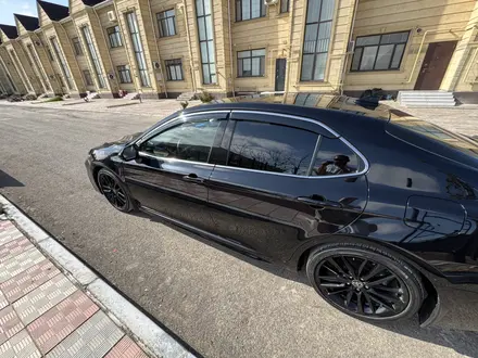 Toyota Camry 2022 года за 15 555 555 тг. в Актау – фото 10