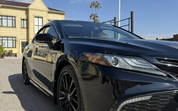Toyota Camry 2022 года за 15 555 555 тг. в Актау