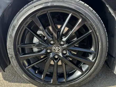 Toyota Camry 2022 года за 15 555 555 тг. в Актау – фото 3