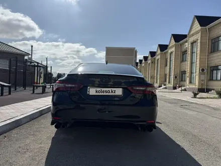 Toyota Camry 2022 года за 15 555 555 тг. в Актау – фото 9