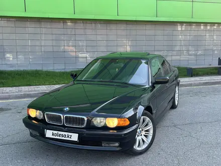 BMW 735 2001 года за 4 500 000 тг. в Алматы