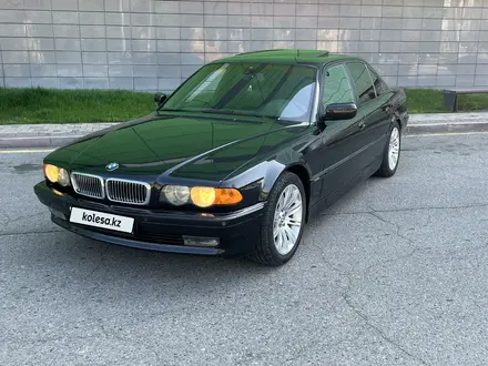 BMW 735 2001 года за 4 500 000 тг. в Алматы – фото 2