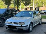 Volkswagen Golf 2001 года за 2 200 000 тг. в Караганда