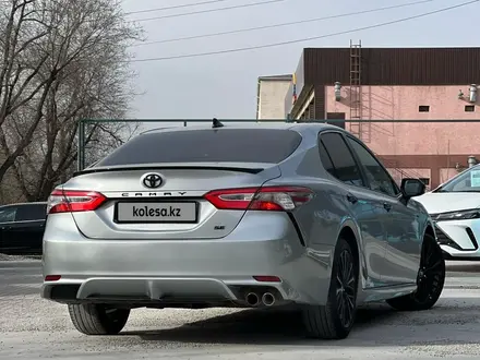 Toyota Camry 2019 года за 12 400 000 тг. в Шымкент